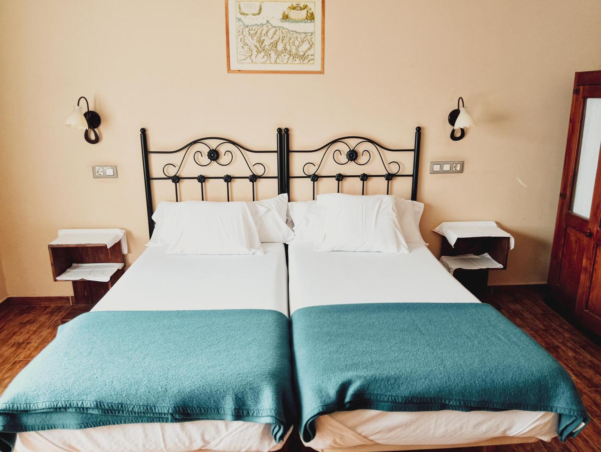 Hotel Vitorio Cudillero Ngoại thất bức ảnh